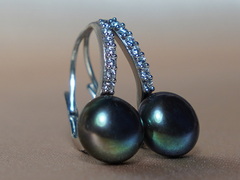 Perlové náušnice BC021SBE-B Strieborné náušnice s pravými riečnymi perlami BC021SBE-B_1.JPG BC021SBE-B