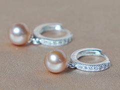 Stříbrné perlové náušnice RSE300AAApG Strieborné perlové náušnice RSE300AAApG.1.JPG RSE300AAApG