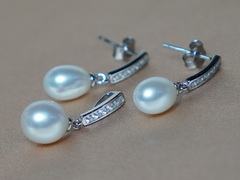 Stříbrný set šperků s perlami a zirkony PS777B Súprava strieborných šperkov s pravými perlami a zirkónmi PS777B.1.JPG PS777B