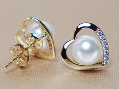 Set šperků z japonských akoya perel WW013YS-A Zlaté napichovacie náušnice s morskou perlou WW013YE-A.JPG WW013YS-A