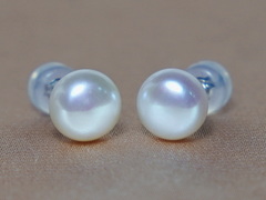 Zlaté napichovací perlové náušnice WSE14WG Zlaté napichovacie perlové náušnice WSE14WG.2.JPG WSE14WG