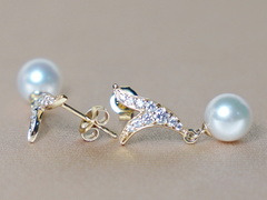 Zlaté náušnice 14K s pravými perlami AAA WW06YVE-FW Zlaté napichovacie perlové náušnice WW06YVE-A-1.JPG WW06YVE-FW