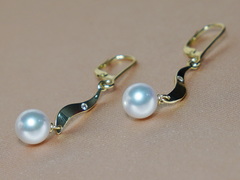 Zlaté náušnice s perlami Jižního Pacifiku BC04YE-W Zlaté náušnice s perlami Južného Pacifiku BC04YE-W.1.JPG BC04YE-W