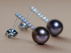 Stříbrné náušnice s perlami WW015SE-FB Zlaté náušnice s perlami WW015WE-FB.JPG WW015SE-FB