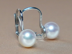 Zlaté náušnice 14k s pravou říční perlou DS701WFE-W Zlaté náušnice s pravou sladkovodnou perlou DS701WFE-W.1.JPG DS701WFE-W