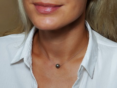 Zlatý náhrdelník 14K s černou tahitskou perlou AAA TPN777AAAwG Zlatý náhrdelník s čiernou tahitskou perlou TPN777AAAwG-3.JPG TPN777AAAwG