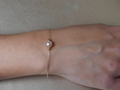 Zlatý náramek 18K s pravou perlou AAA WW07YB-FP Zlatý náramok s perlou WW07YB-FP.JPG WW07YB-FP