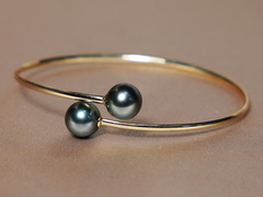 Zlatý náramek 18K s tahitskými perlami AAA WW08YB-TT Zlatý perlový náramok WW08YB-TT.JPG WW08YB-TT