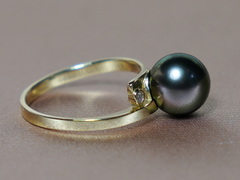 Zlatý prsten 14K s tahitskou perlou AAA BC04YR-T Zlatý prsteň 14K s tahitskou perlou AAA.1.JPG BC04YR-T