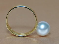 Zlatý prsten s perlou Jižního Pacifiku BC032YR-W Zlatý prsteň s perlou Južného Pacifiku BC032YR-W.1.JPG BC032YR-W