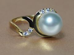 Zlatý prsten 14K s perlou Jižního Pacifiku BC03YR-W Zlatý prsteň s perlou Južného Pacifiku BC03YR-W.JPG BC03YR-W