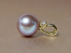 Přívěsek s perlou BC025YFP-L prívesok s perlou BC025yfp-l.JPG BC025YFP-L