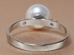 Zlatý prsten s perlou 14K BC027WBR-W prsten-s-perlou-zlato-bc027wbr-w.JPG BC027WBR-W
