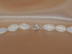 Náhrdelník z drahých kamenů MS005J uzáver Adulár.JPG MS005J