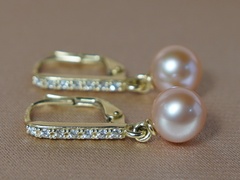 Zlaté perlové náušnice ve 14K zlatě BC024YFE-P zlaté náušnice s perlou BC024YFE-P.JPG BC024YFE-P