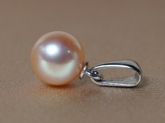 Přívěsek s perlou RPP001pM zlaty-privesok-s-pravou-perlou-rpp001pm.JPG RPP001pM