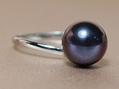 Prsten s černou perlou 14K BC028WFR-B zlaty-prsten-s-perlou-bc028wfr-b.JPG BC028WFR-B